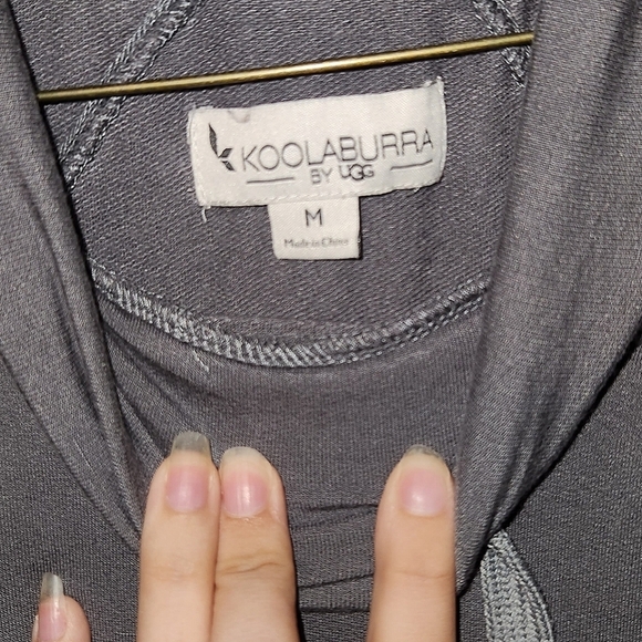 Koolaburra Ugg Pullover Medium Gray with Mock Neck - Picture 5 of 7